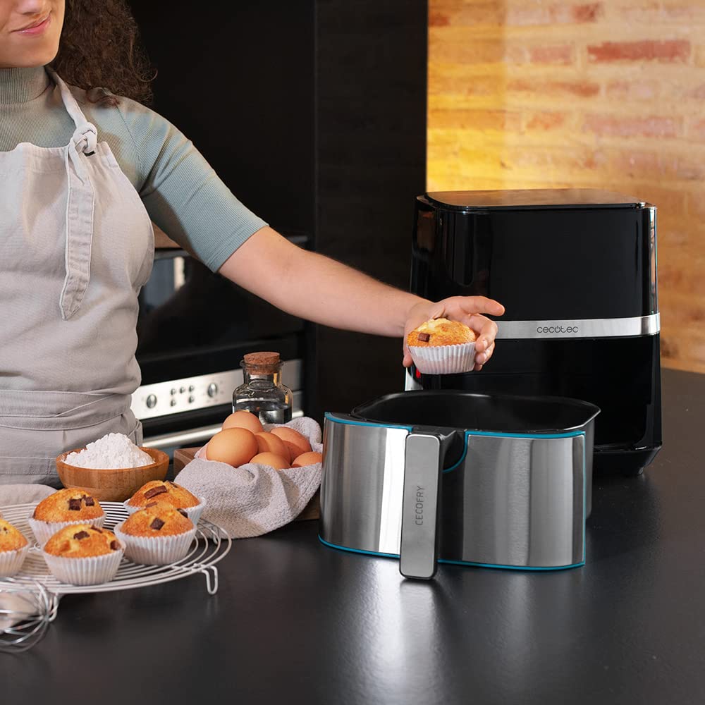 Cecotec Freidora de Aire sin Aceite de 5,5 L Air Fryer Cecofry Full Inox 5500 Pro con Accesorios. 1700 W, Dietética y Digital, Táctil, Acabados en Acero Inox, 8 Modos, Pack de Accesorios