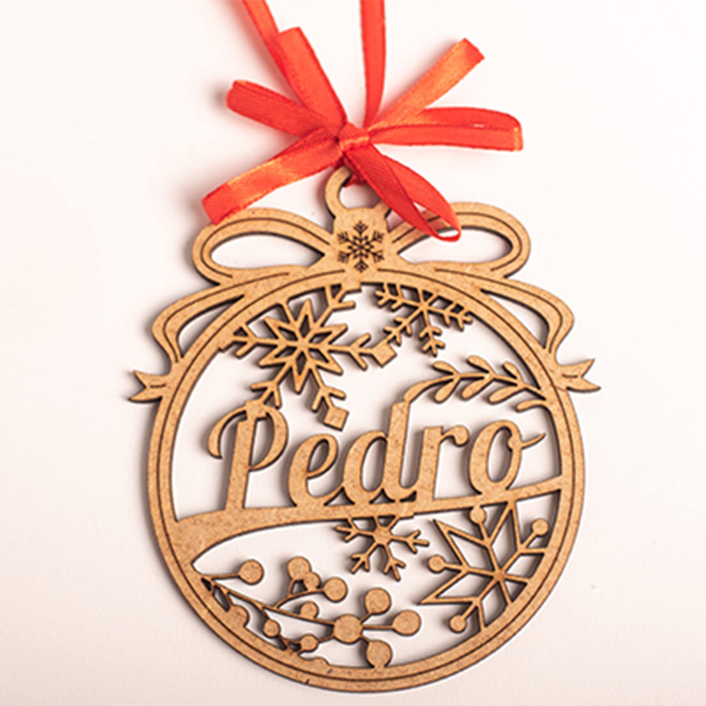 Bolas de Navidad Personalizada - Bolas de Navidad Personalizada con Nombre de Madera - Decoración navideña - Esfera grabada en Madera de máxima Calidad con Cuerda incluida. (Lazo)