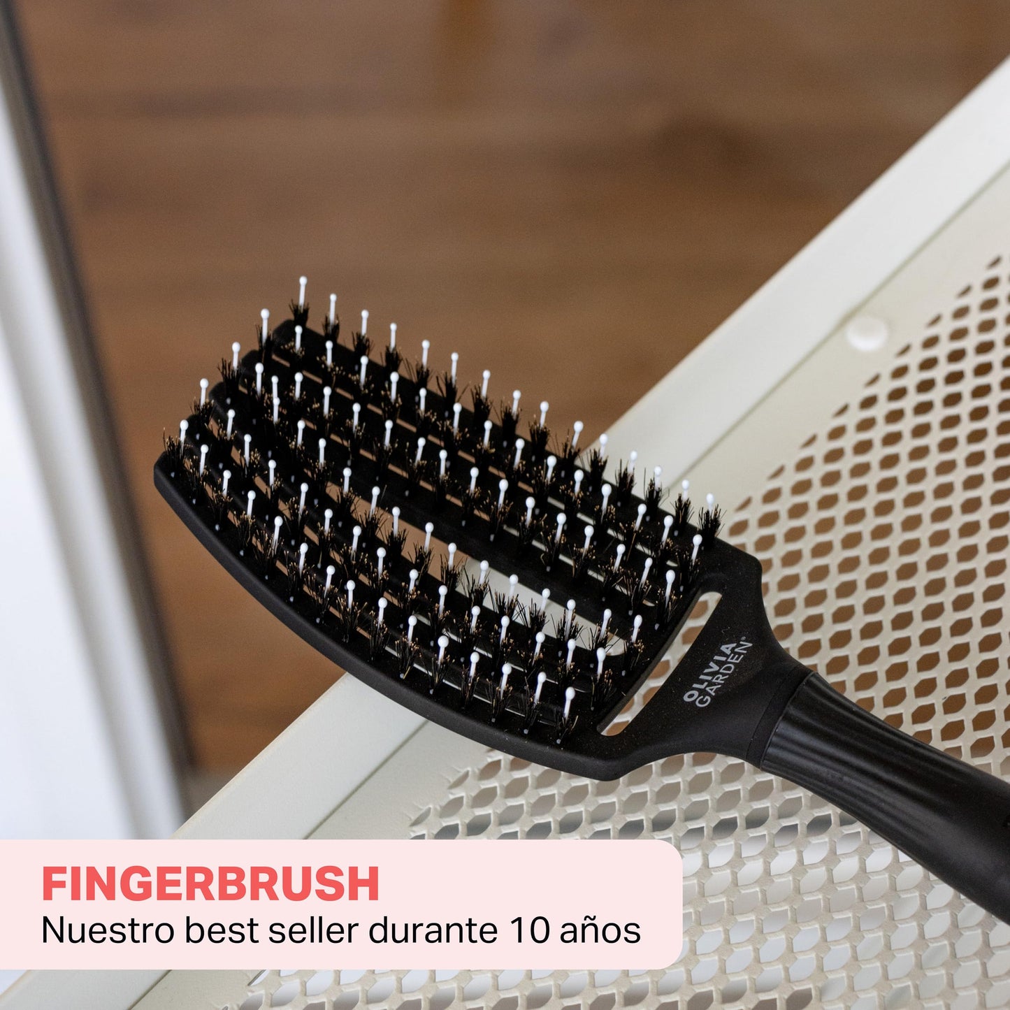 Olivia Garden Fingerbrush Care Iconic - Medium - Black - Detangling Hairbrush with Boar & Nylon Bristles for Ultimate Shine & Smooth Styling