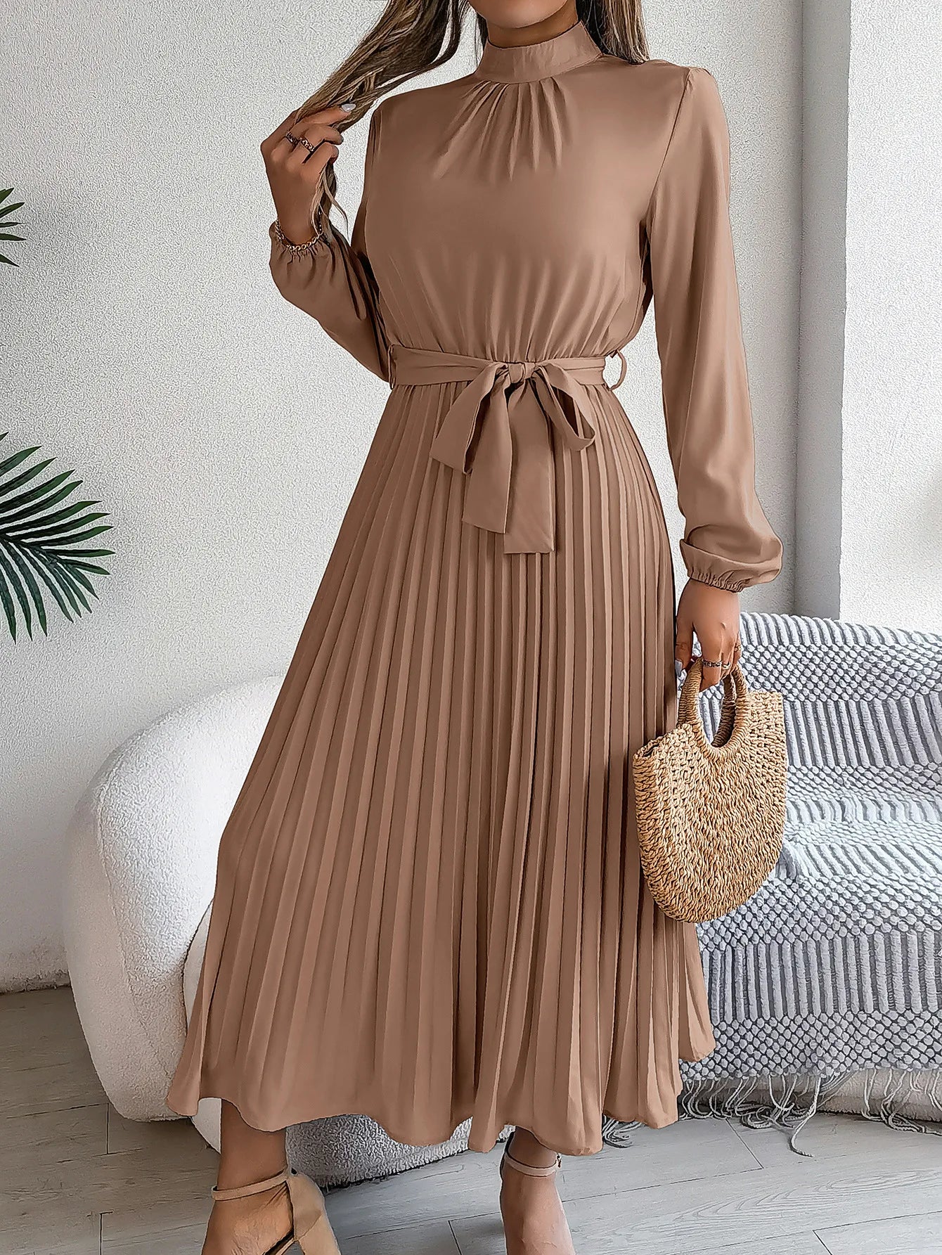 Elegant Women's Solid Color Pleated Lace Up Autumn And Winter Dresses Fashionable Women's Standing Collar Long Sleeved Dress