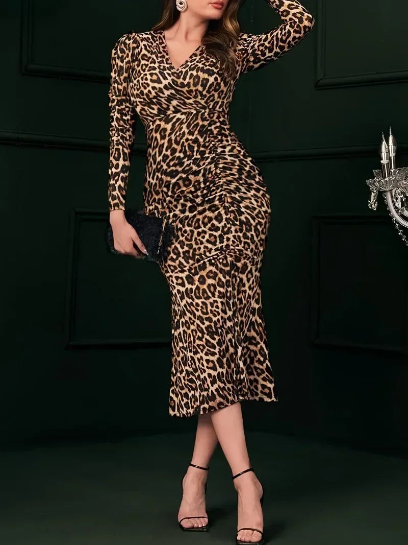 Women's Elegant Summer V-Neck Leopard Print Patchwork Collar Split Knee Length Dress Tight Fitting Dress