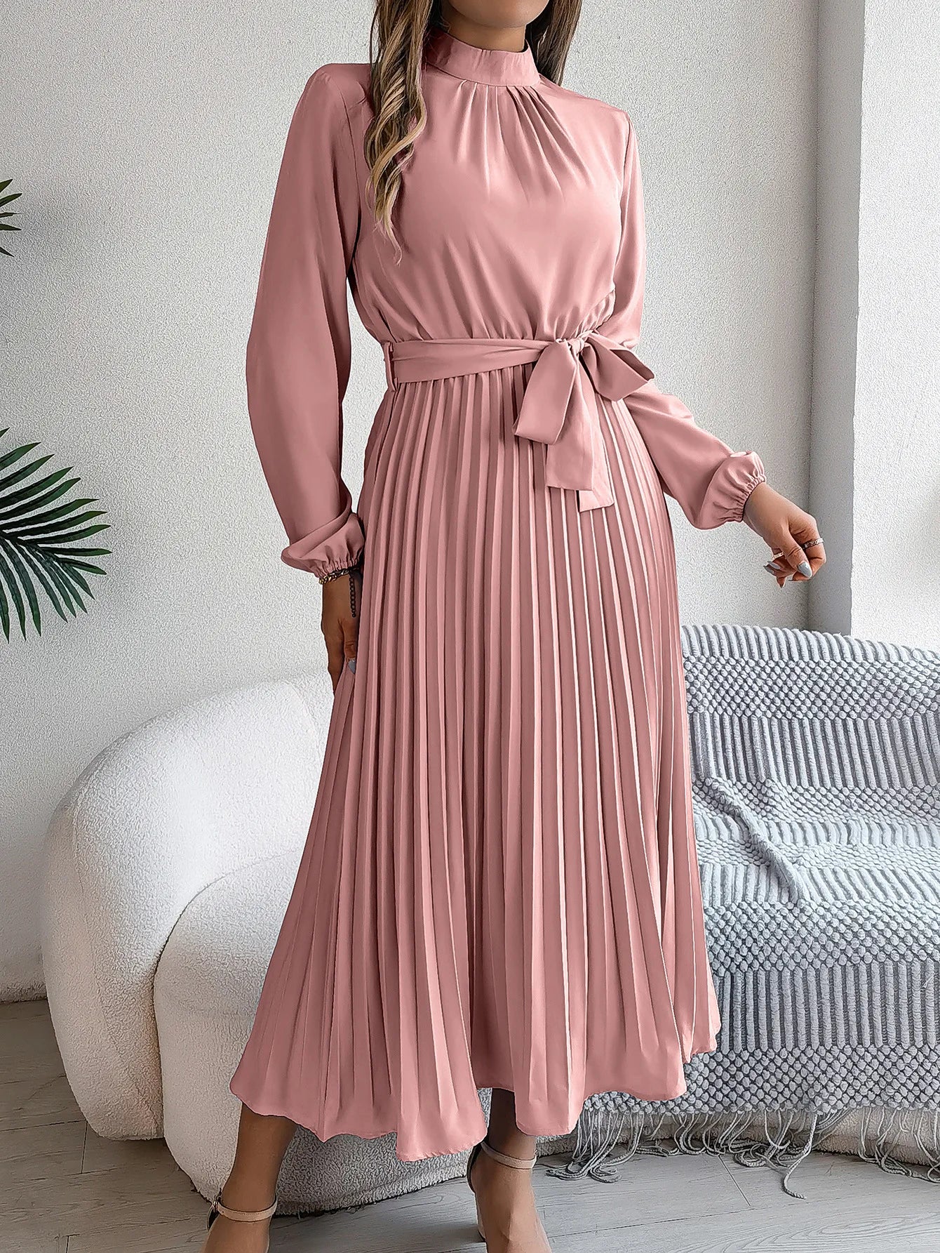 Elegant Women's Solid Color Pleated Lace Up Autumn And Winter Dresses Fashionable Women's Standing Collar Long Sleeved Dress