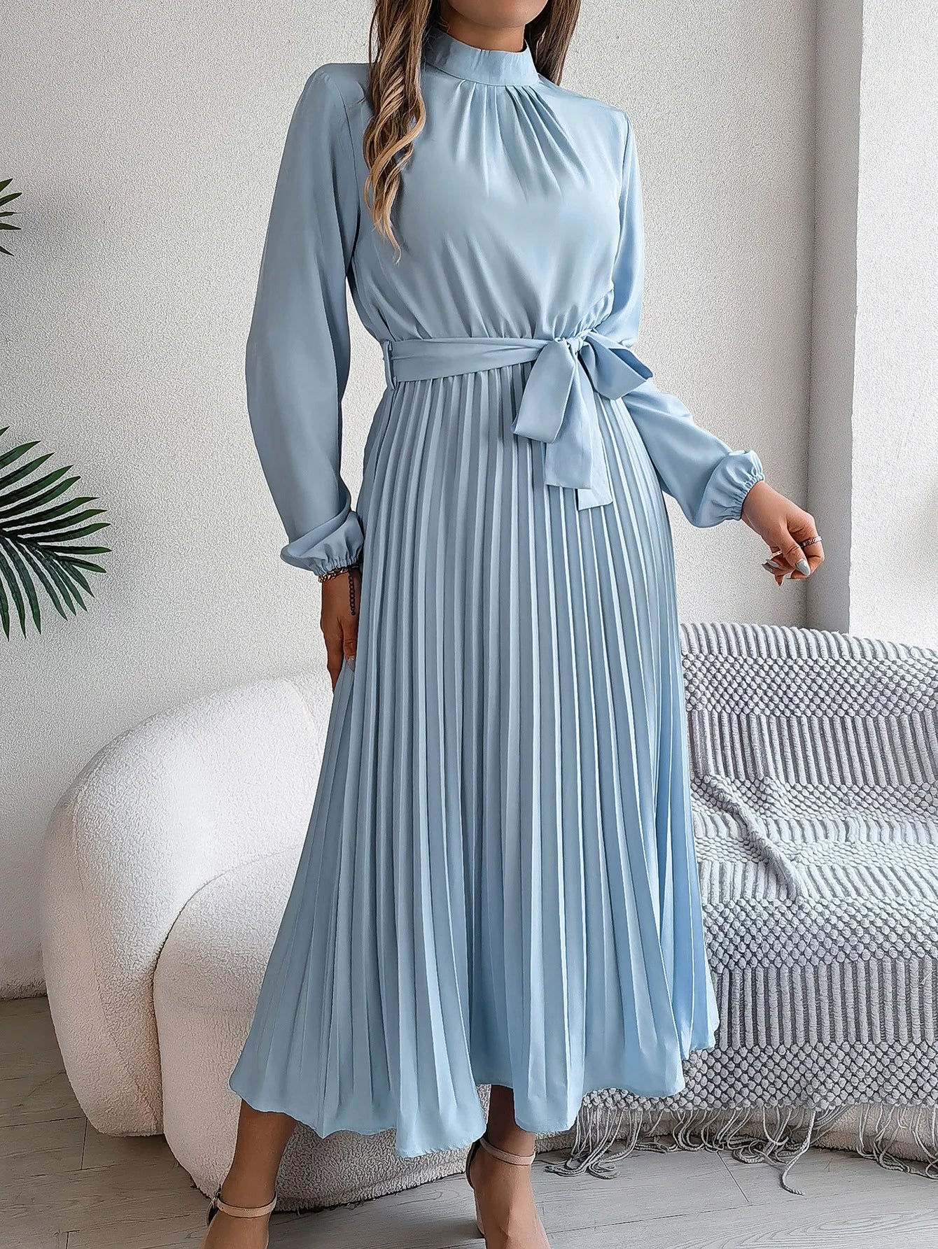 Elegant Women's Solid Color Pleated Lace Up Autumn And Winter Dresses Fashionable Women's Standing Collar Long Sleeved Dress