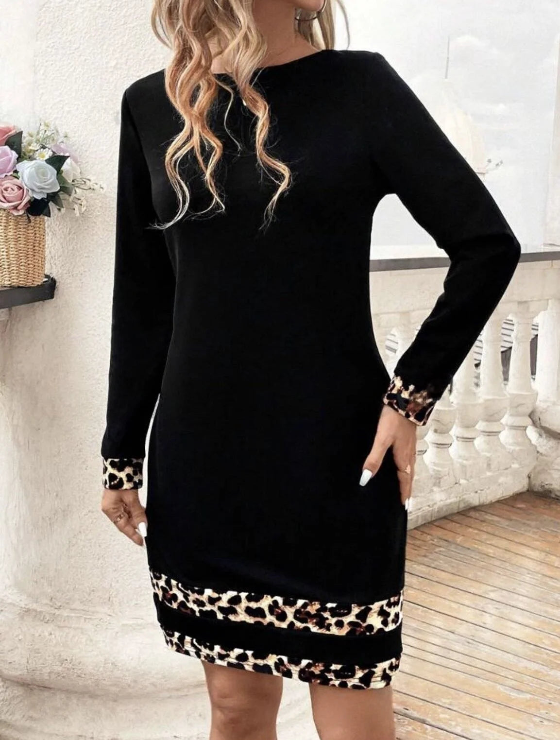 Women's Autumn and Winter long-sleeved leopard print spliced bottom bottom small black dress dress