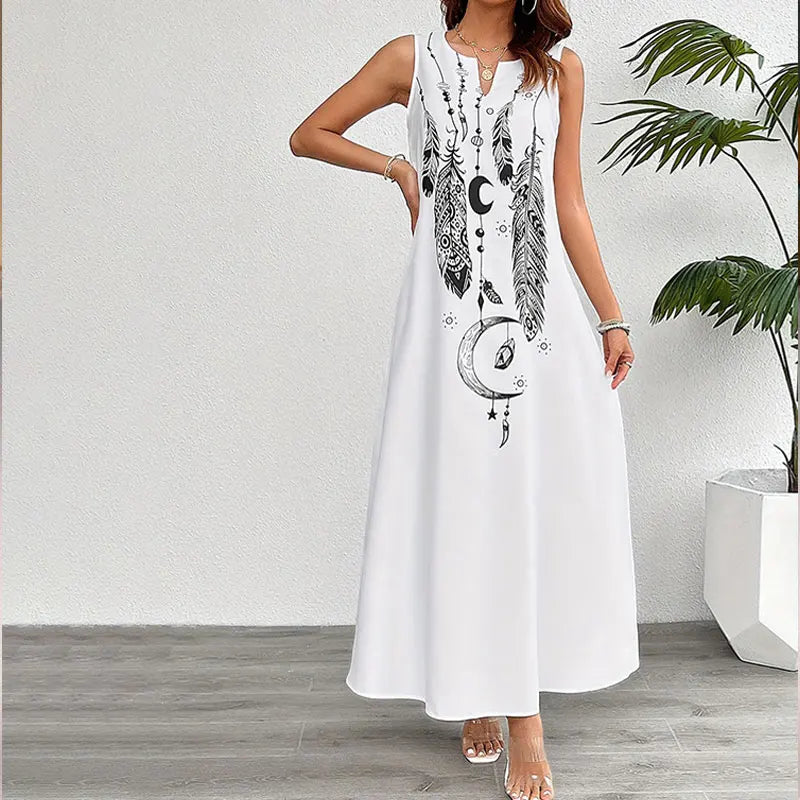 2024 New Summer Ladies Peacock Print Dress High Temperament V-Neck Ladies Long Party Dress Fashion Holiday Travel Dress