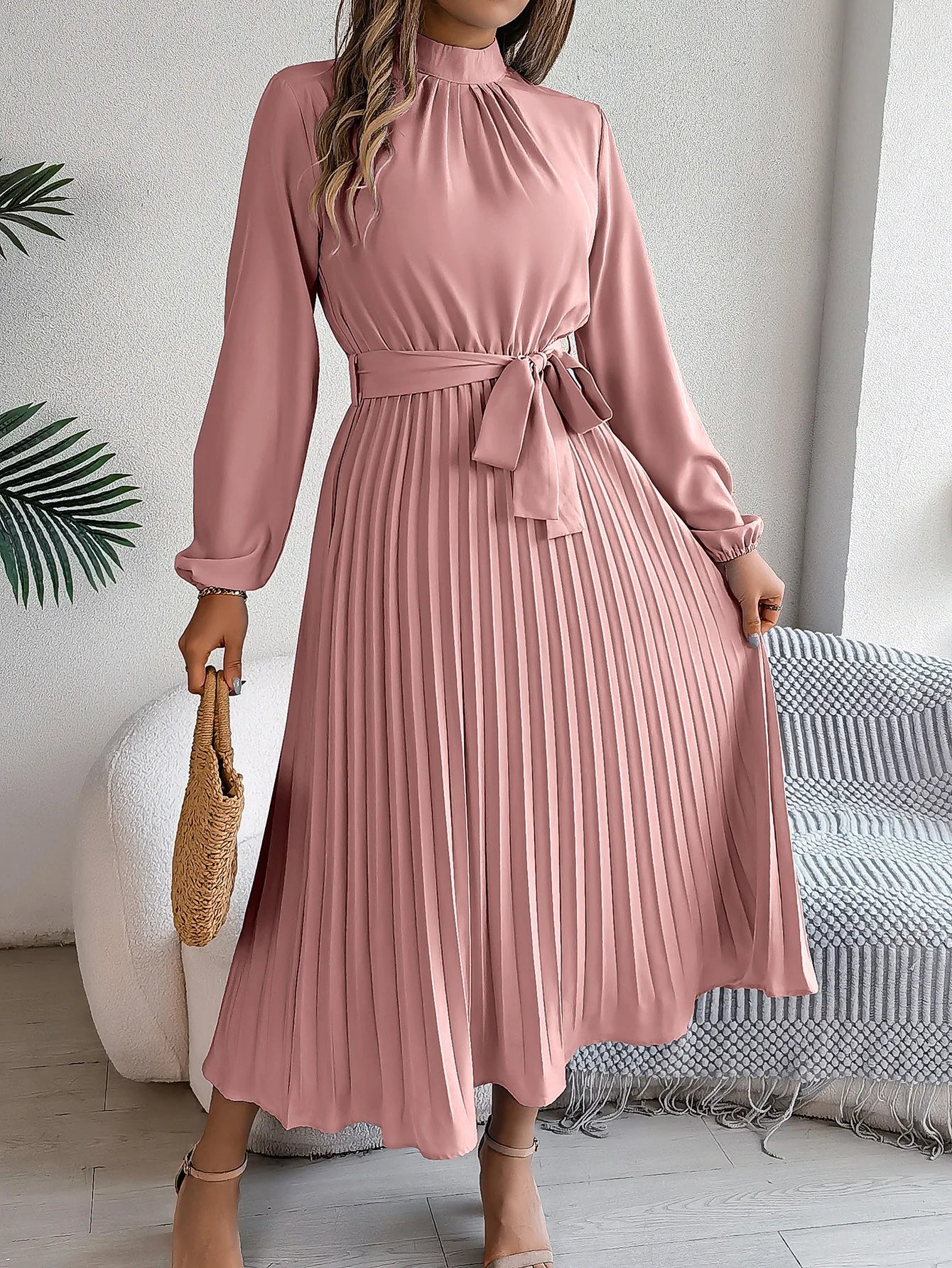 Elegant Women's Solid Color Pleated Lace Up Autumn And Winter Dresses Fashionable Women's Standing Collar Long Sleeved Dress