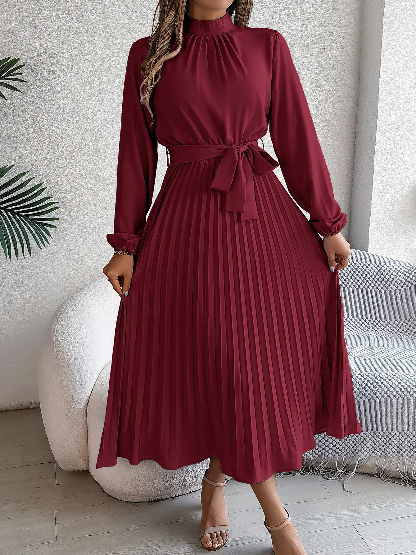 Elegant Women's Solid Color Pleated Lace Up Autumn And Winter Dresses Fashionable Women's Standing Collar Long Sleeved Dress