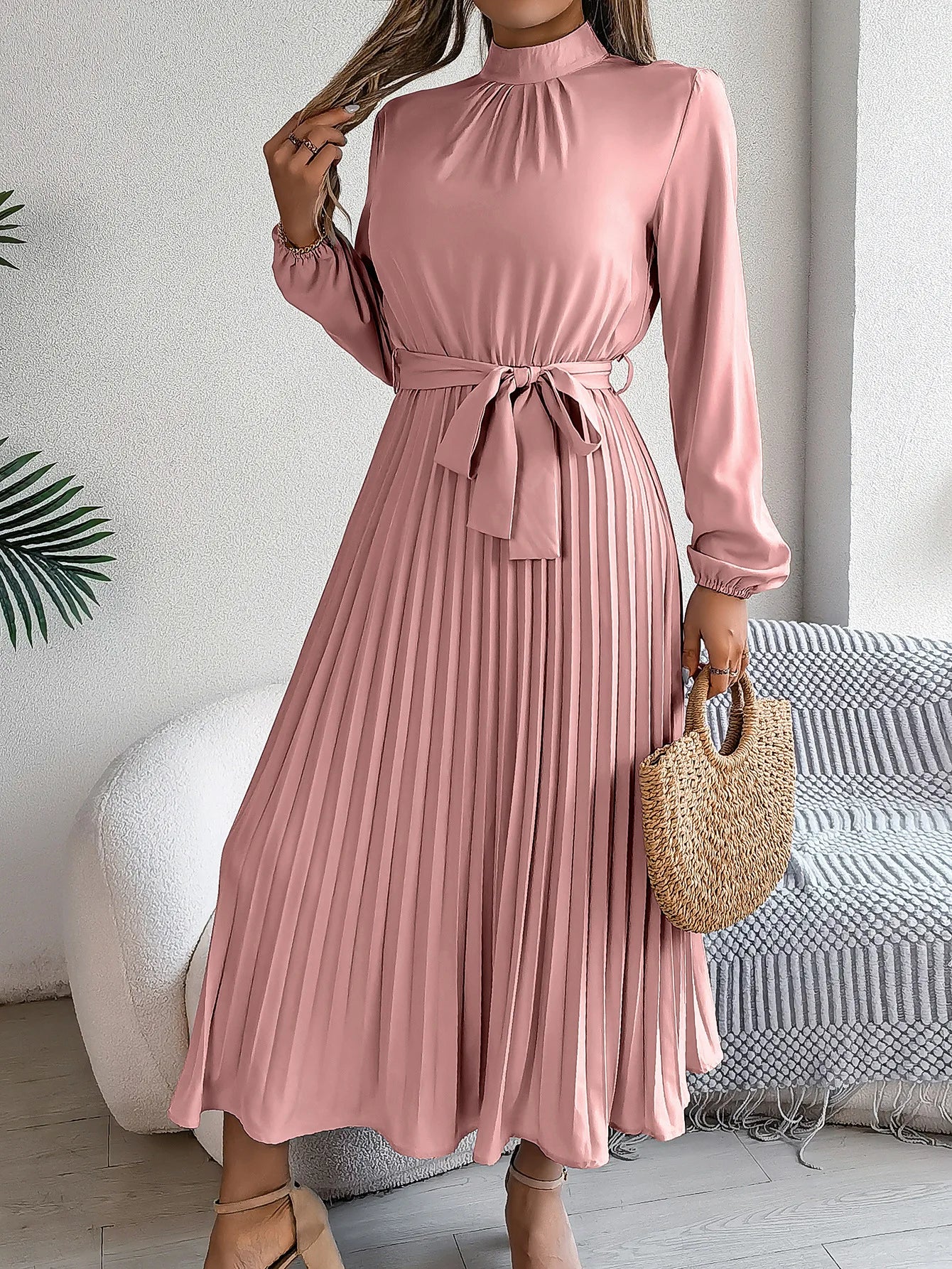 Elegant Women's Solid Color Pleated Lace Up Autumn And Winter Dresses Fashionable Women's Standing Collar Long Sleeved Dress