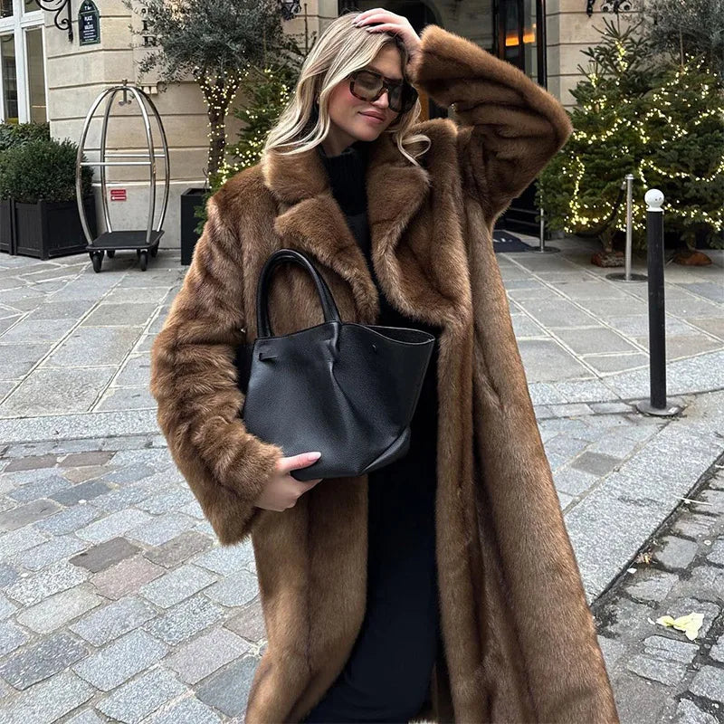 Lapel Collar Fashion Woman Long Sleeves Faux Fur Coat Classic Solid Color Fluffy Warm Overcoat New Lady Winter Street Outerwear